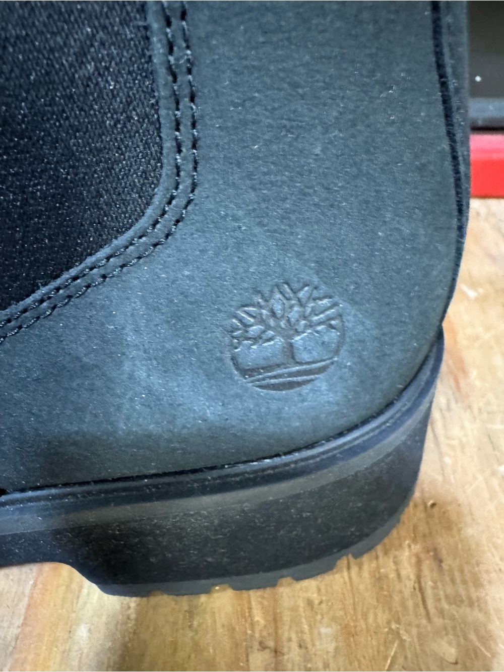 Timberland Women's Carnaby Cool Chelsea Boots Size 11 Black New - Picture 4 of 9